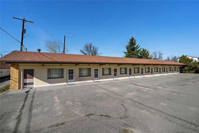 740 E Pike AVENUE, Columbus, MT 59019