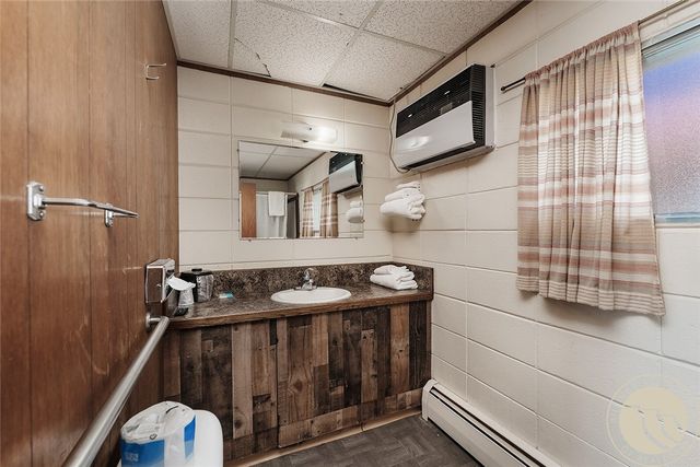 740 E Pike AVENUE, Columbus, MT 59019