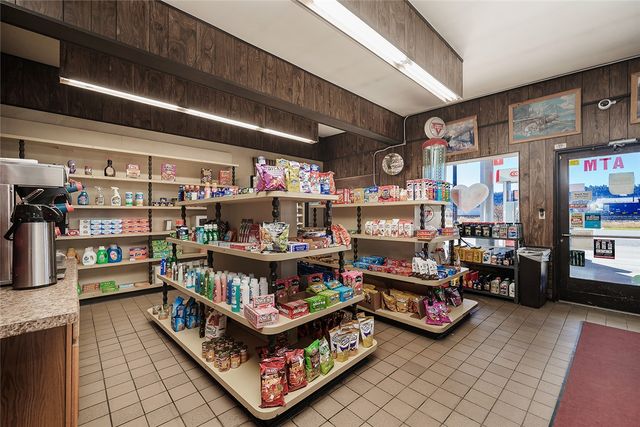 740 E Pike AVENUE, Columbus, MT 59019