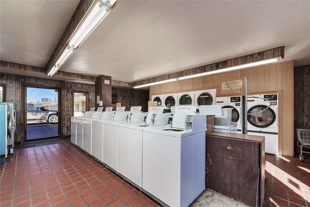 740 E Pike AVENUE, Columbus, MT 59019