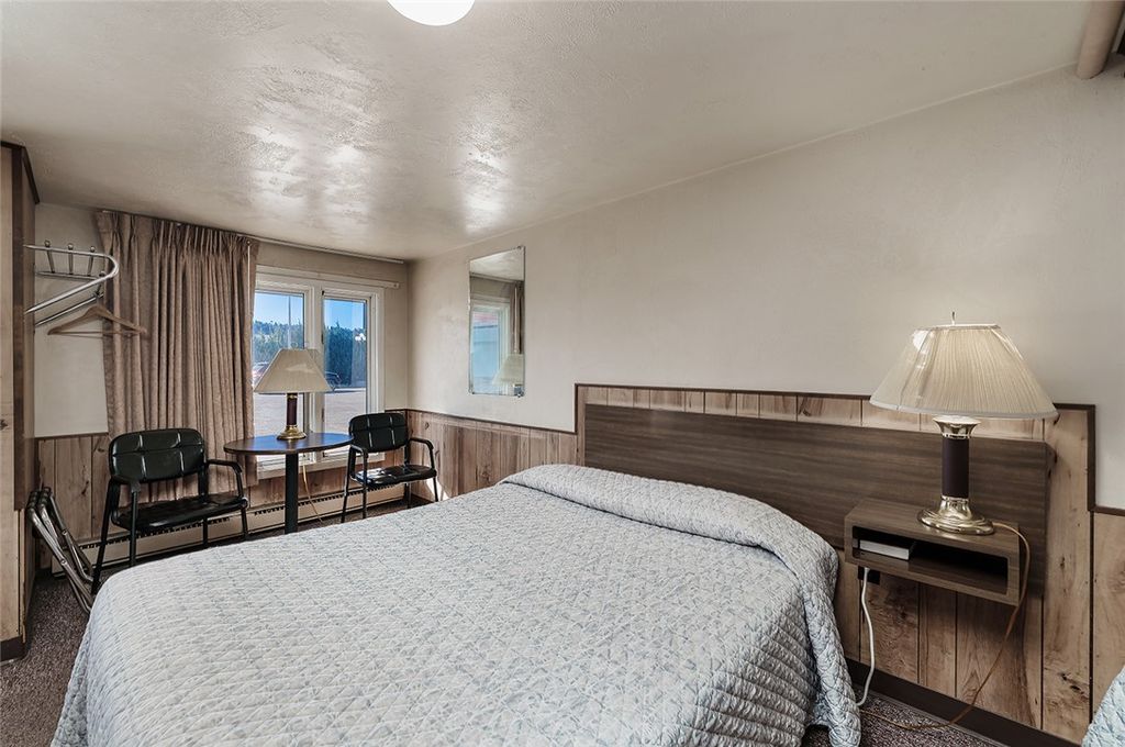 740 E Pike Avenue, Columbus, MT 59019 photo 14