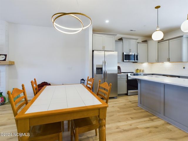 129 Lexington Lane, Southern Pines, NC 28387