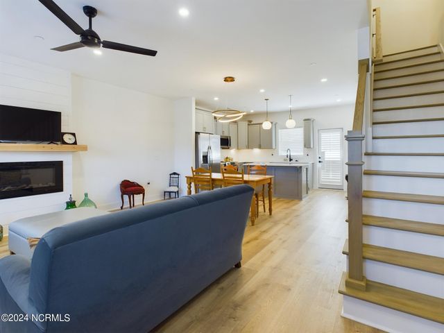 129 Lexington Lane, Southern Pines, NC 28387