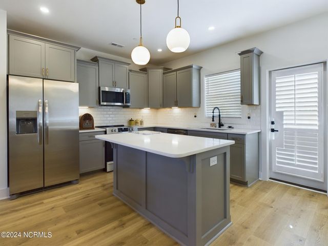 129 Lexington Lane, Southern Pines, NC 28387