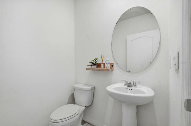 5592 GALLOPING DRIVE, Apopka, FL 32712