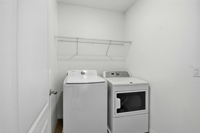 5592 GALLOPING DRIVE, Apopka, FL 32712