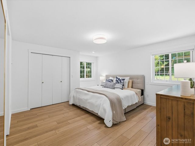 6914 163rd Place SW, Edmonds, WA 98026