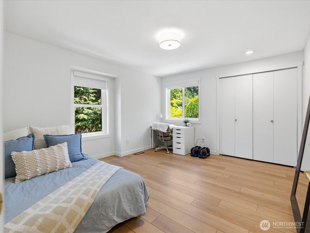 6914 163rd Place SW, Edmonds, WA 98026