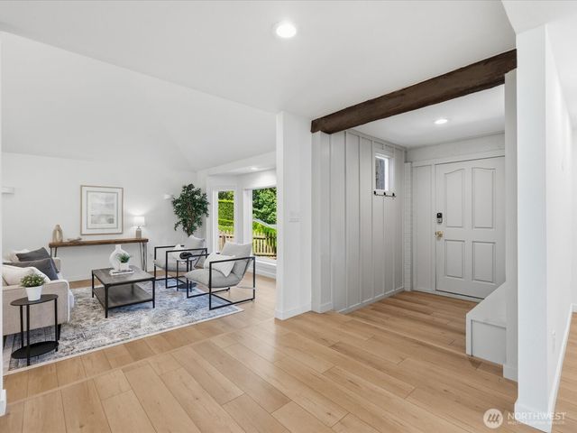 6914 163rd Place SW, Edmonds, WA 98026