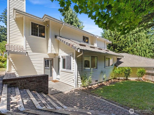 6914 163rd Place SW, Edmonds, WA 98026