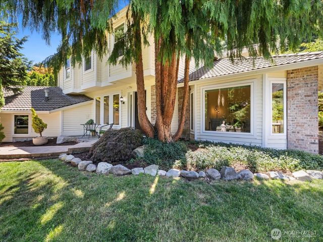 6914 163rd Place SW, Edmonds, WA 98026