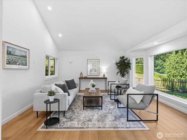 6914 163rd Place SW, Edmonds, WA 98026