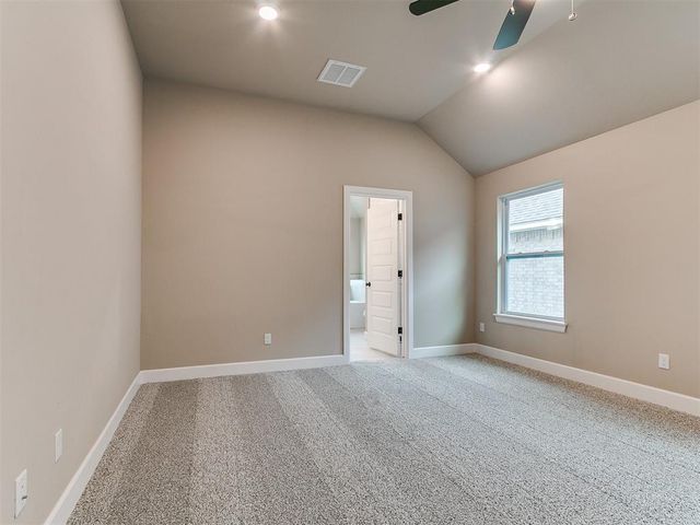 14205 Giverny Avenue, Yukon, OK 73099