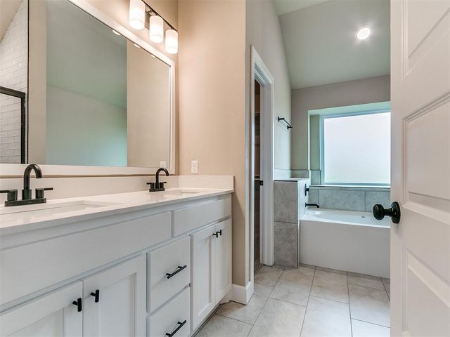 14205 Giverny Avenue, Yukon, OK 73099