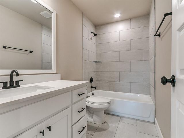 14205 Giverny Avenue, Yukon, OK 73099