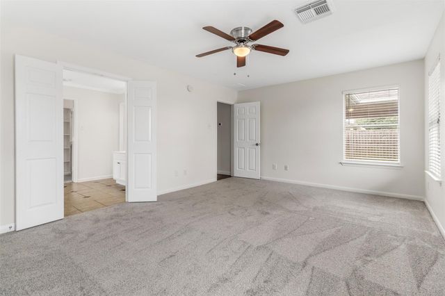 1905 Plum Falls Lane, Pearland, TX 77581