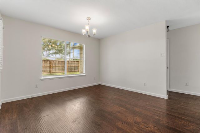 1905 Plum Falls Lane, Pearland, TX 77581