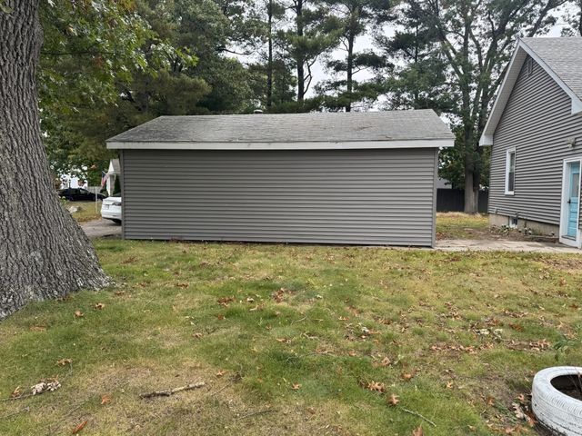 735 Washington St, Attleboro, MA 02703