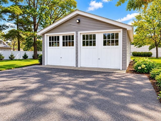 735 Washington St, Attleboro, MA 02703