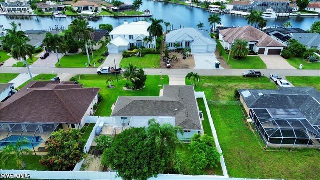 4629 SE 20th AVE, Cape Coral, FL 33904