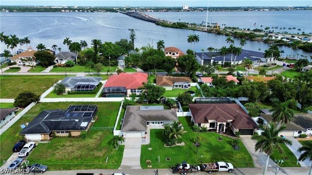 4629 SE 20th AVE, Cape Coral, FL 33904
