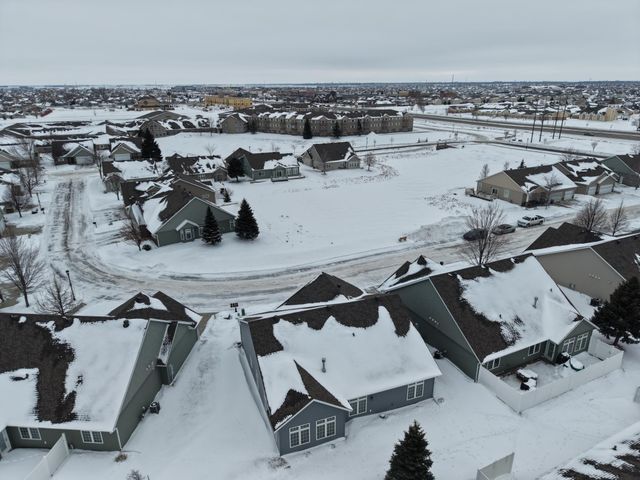 3636 Cypress Lane S, Fargo, ND 58104