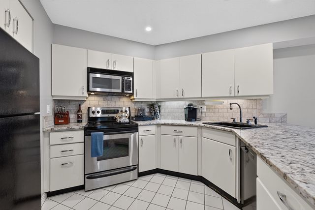 7 Canvasback Way 7, Walpole, MA 02081