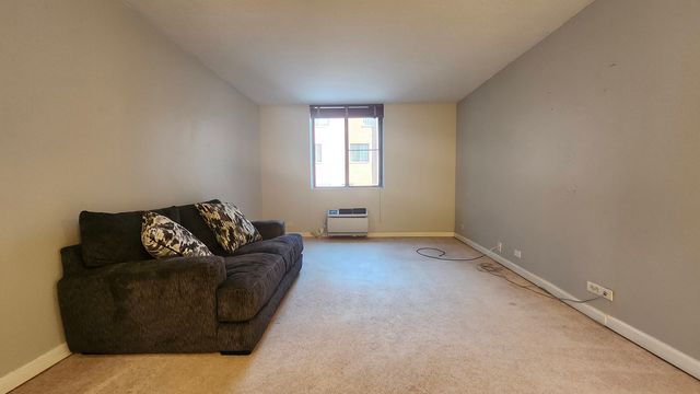 1339 N Dearborn Street 4C, Chicago, IL 60610