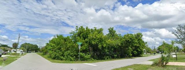 501 E TARPON BOULEVARD NW, Port Charlotte, FL 33952