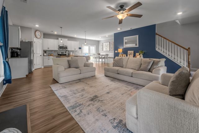 117 Canewood Center Drive, Georgetown, KY 40324