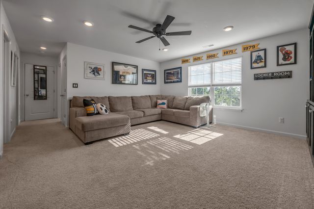 117 Canewood Center Drive, Georgetown, KY 40324