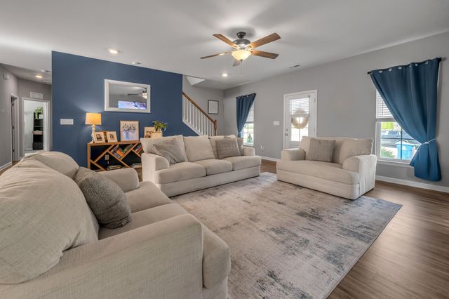 117 Canewood Center Drive, Georgetown, KY 40324