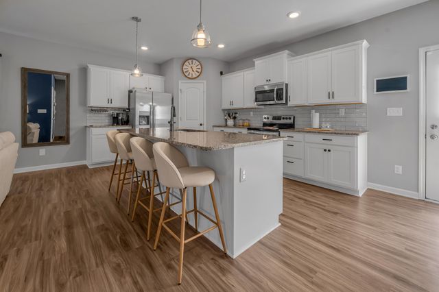 117 Canewood Center Drive, Georgetown, KY 40324