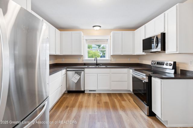 127 Ferguson Street, Lansing, MI 48912