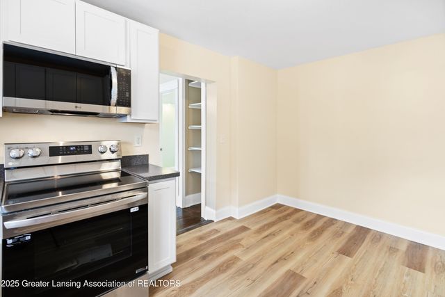 127 Ferguson Street, Lansing, MI 48912