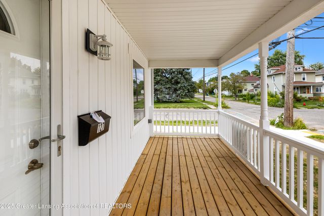 127 Ferguson Street, Lansing, MI 48912