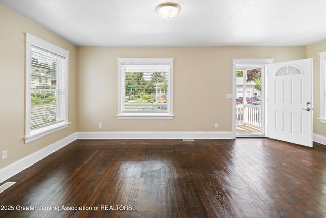 127 Ferguson Street, Lansing, MI 48912