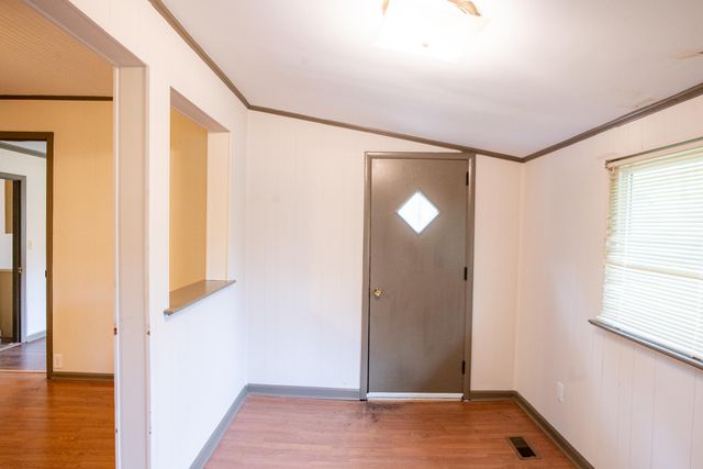 124 Lincoln Street, Lookout Mountain, TN 37350