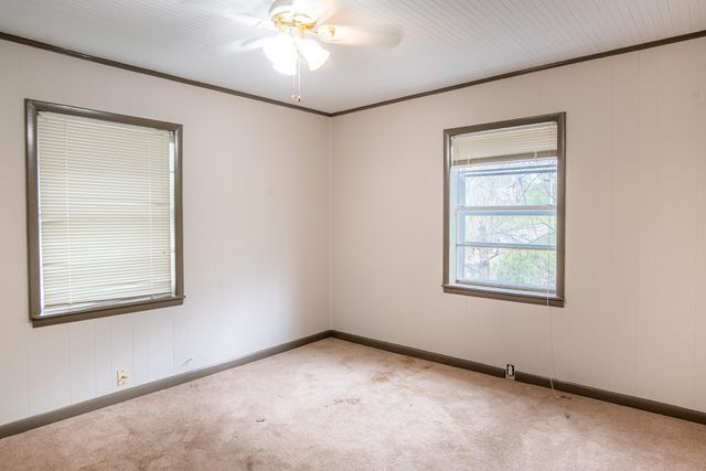 124 Lincoln Street, Lookout Mountain, TN 37350