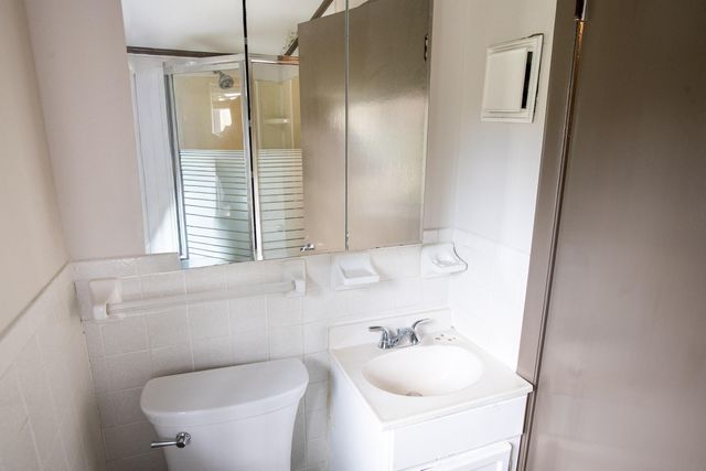 124 Lincoln Street, Lookout Mountain, TN 37350