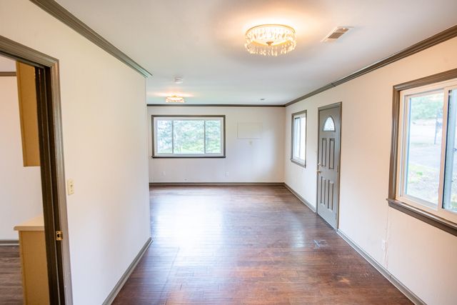 124 Lincoln Street, Lookout Mountain, TN 37350