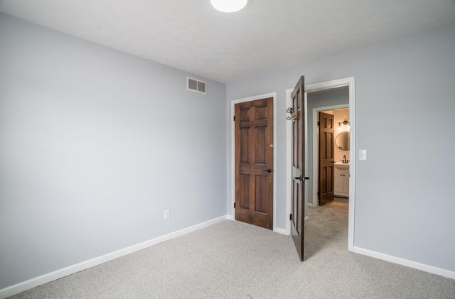 42 Ramsey Drive 42 Ramsey Drive, Hamilton, OH 45013