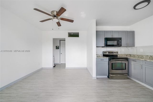 1281 NW 61st Street 31, Miami, FL 33142