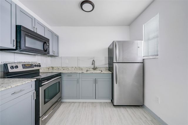 1281 NW 61st Street 31, Miami, FL 33142