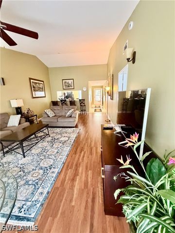 1290 Yesica Ann CIR 204, Naples, FL 34110