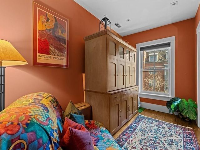 499 Shawmut Ave 4, Boston, MA 02118