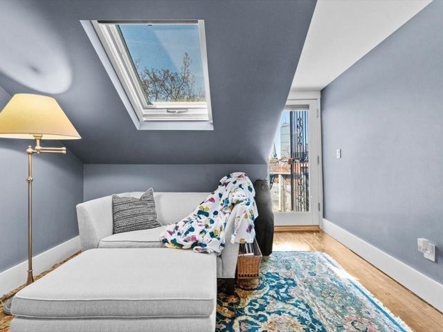 499 Shawmut Ave 4, Boston, MA 02118