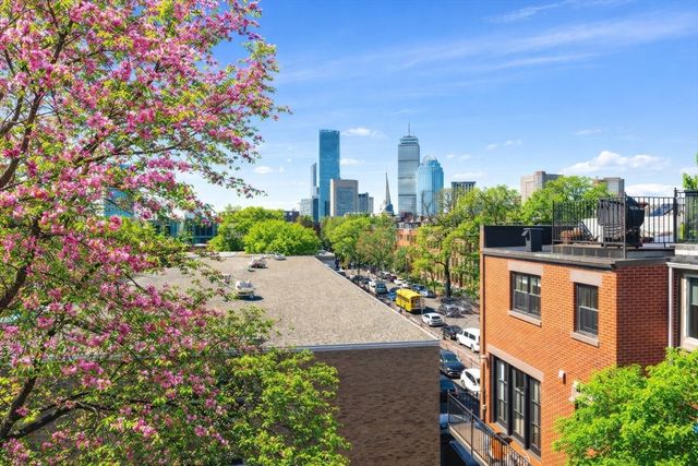 499 Shawmut Ave 4, Boston, MA 02118