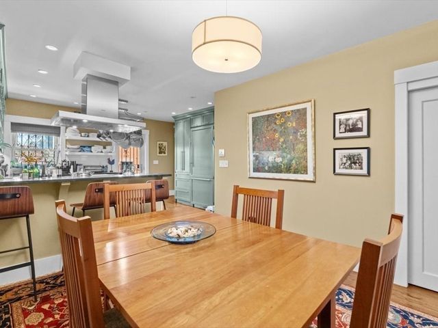 499 Shawmut Ave 4, Boston, MA 02118