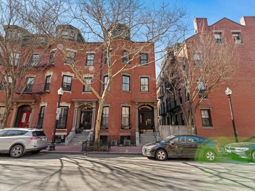 499 Shawmut Ave 4, Boston, MA 02118